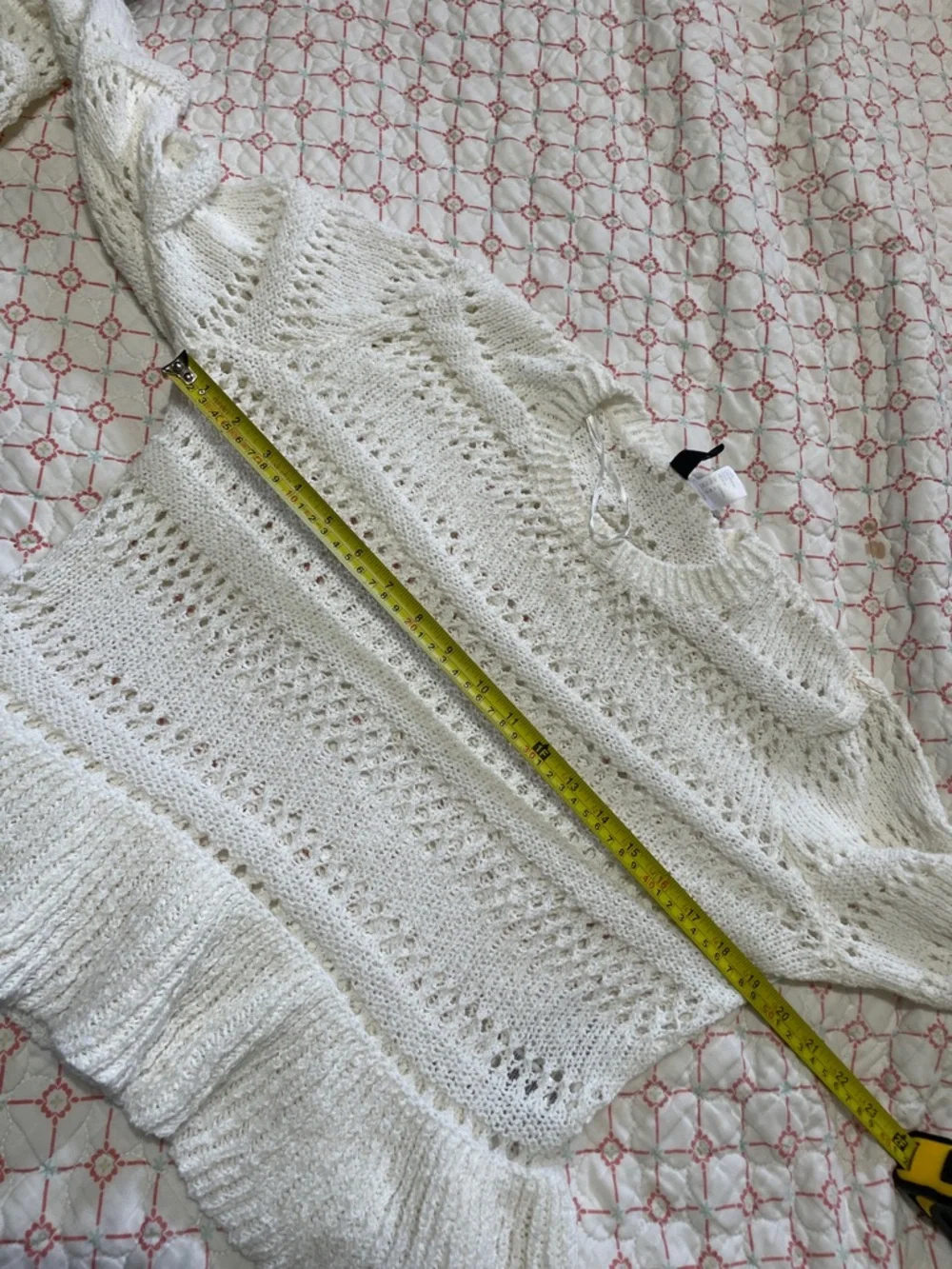 H&M crochet white top with peplum